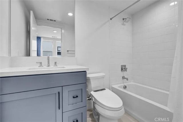 192 Creation, Irvine, CA 92618