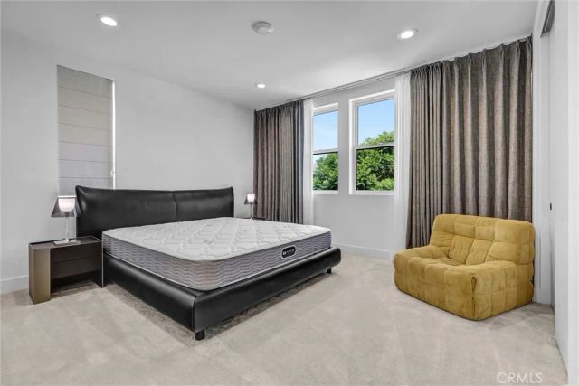 192 Creation, Irvine, CA 92618