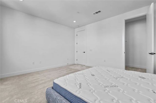 192 Creation, Irvine, CA 92618