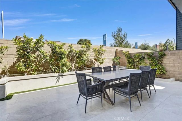 192 Creation, Irvine, CA 92618
