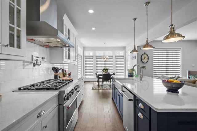 711 Withers Park Dr, Cranberry Twp, PA 16066