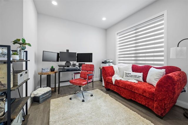 711 Withers Park Dr, Cranberry Twp, PA 16066