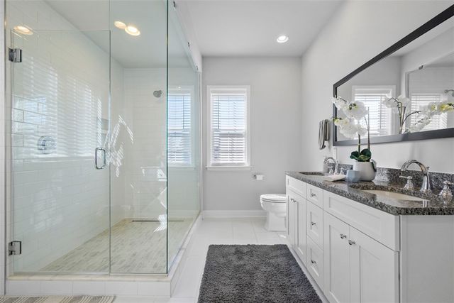 711 Withers Park Dr, Cranberry Twp, PA 16066