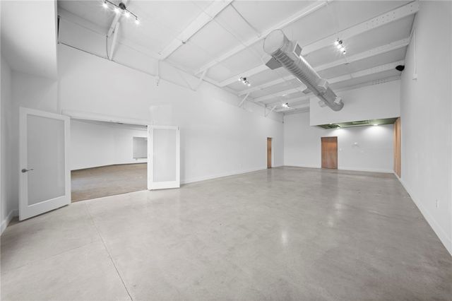 1001 SE 28th Street 9, Bentonville, AR 72712