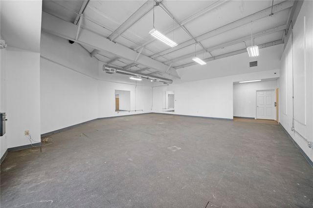 1001 SE 28th Street 9, Bentonville, AR 72712