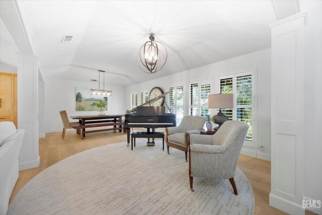 201 El Paso Road, Bakersfield, CA 93314