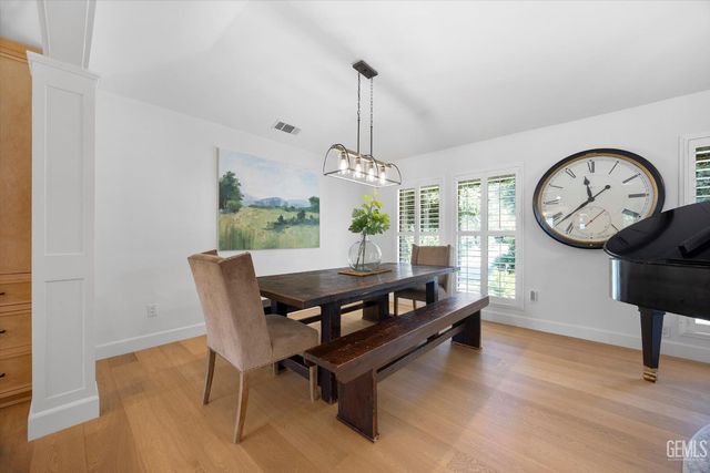 201 El Paso Road, Bakersfield, CA 93314