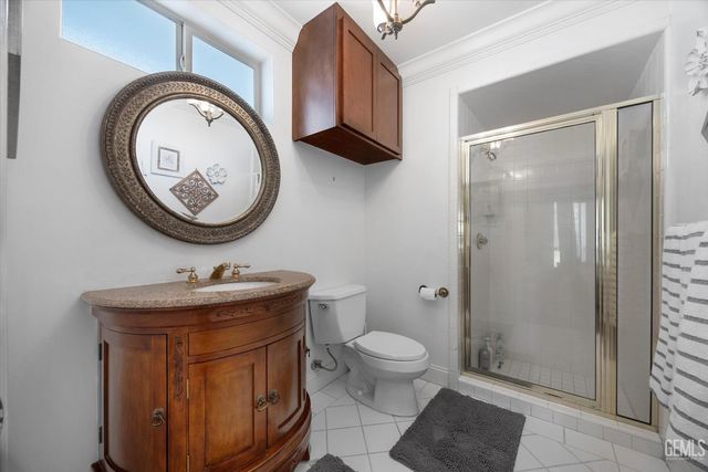 201 El Paso Road, Bakersfield, CA 93314