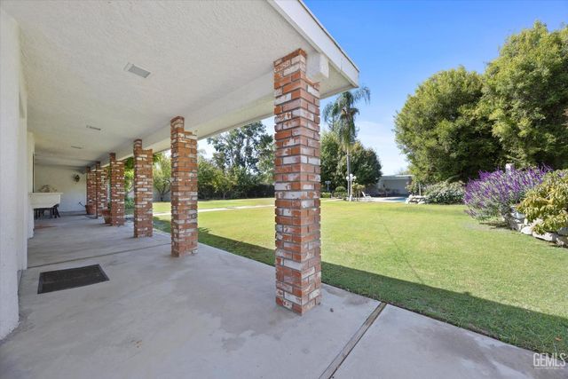 201 El Paso Road, Bakersfield, CA 93314