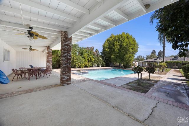 201 El Paso Road, Bakersfield, CA 93314