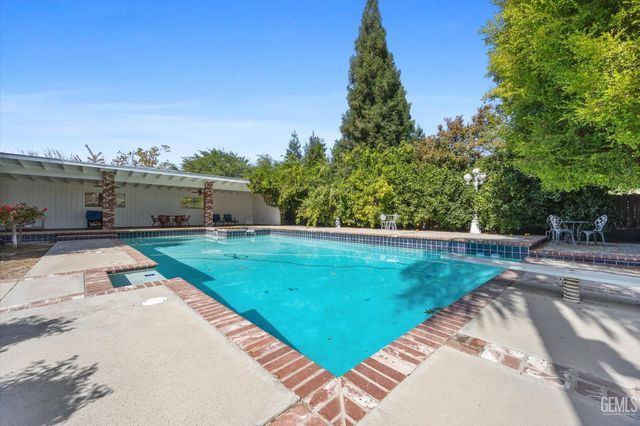 201 El Paso Road, Bakersfield, CA 93314