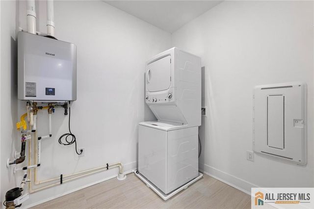 27205 Radford Court, Monroe, NJ 08831