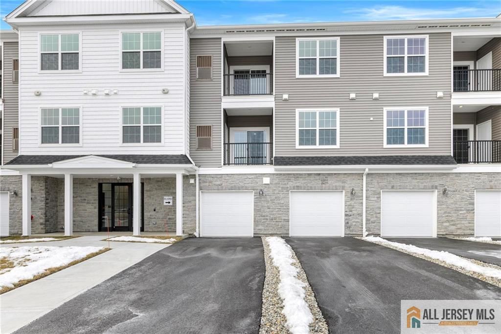 27205 Radford Court, Monroe, NJ 08831