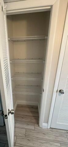 127 FLANDERS C C, Delray Beach, FL 33484
