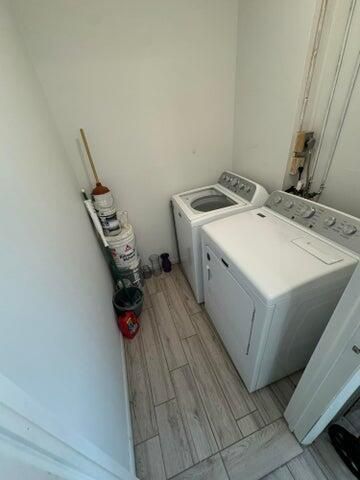 127 FLANDERS C C, Delray Beach, FL 33484