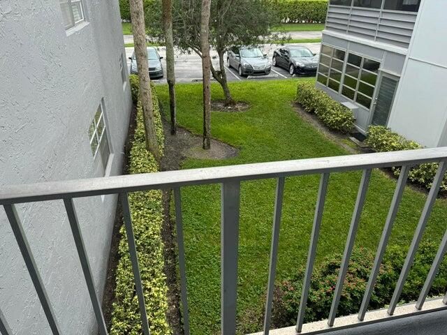 127 FLANDERS C C, Delray Beach, FL 33484