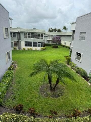 127 FLANDERS C C, Delray Beach, FL 33484