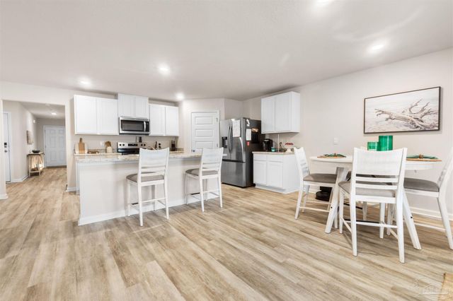 4352 White Birch Ct, Pace, FL 32571