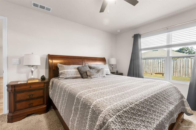 4352 White Birch Ct, Pace, FL 32571