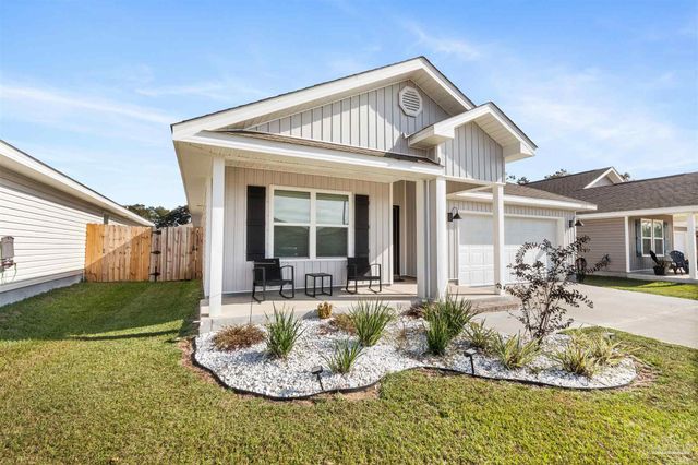 4352 White Birch Ct, Pace, FL 32571