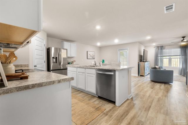 4352 White Birch Ct, Pace, FL 32571