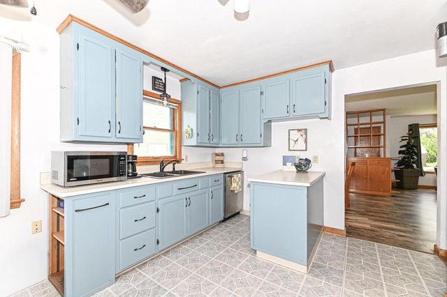 2746 77th STREET, West Allis, WI 53219