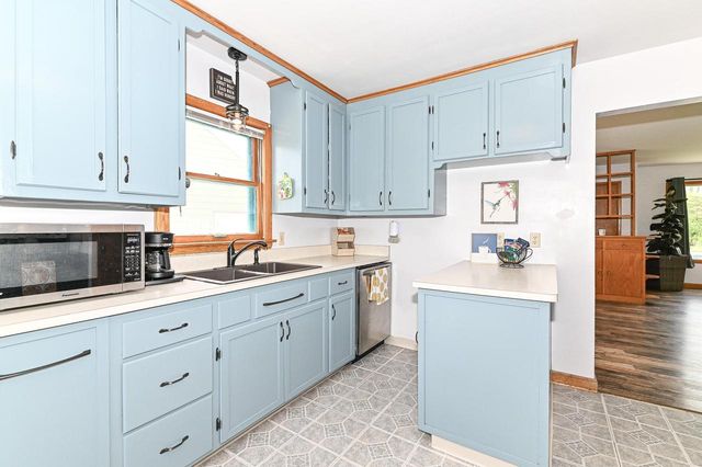 2746 77th STREET, West Allis, WI 53219