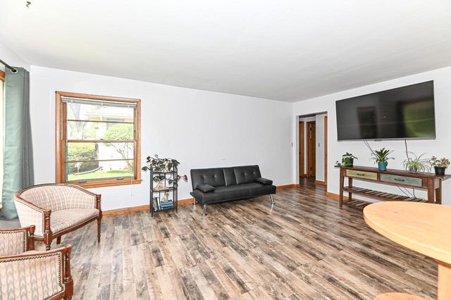 2746 77th STREET, West Allis, WI 53219