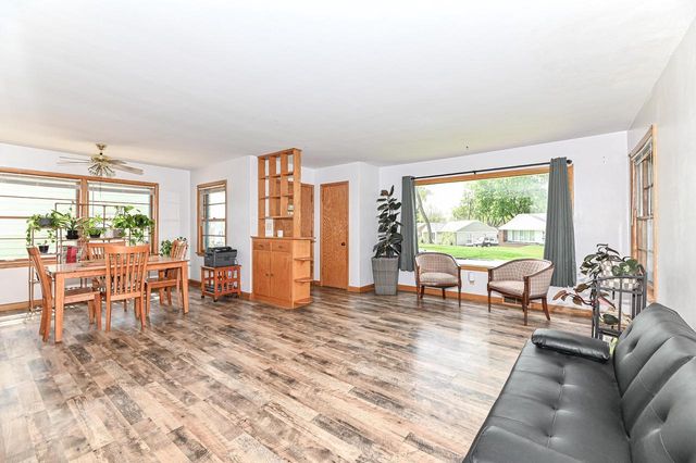 2746 77th STREET, West Allis, WI 53219