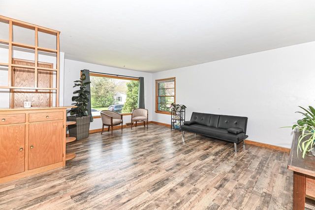2746 77th STREET, West Allis, WI 53219