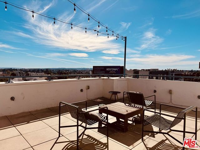 3921 Wilshire Boulevard, Los Angeles, CA 90010