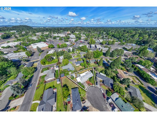250 ROSE Ct, Eugene, OR 97401