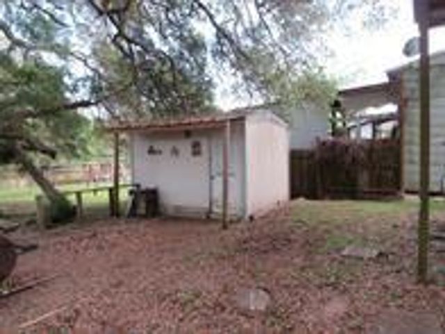 47 Sir Lancelot Drive N, Sargent, TX 77414