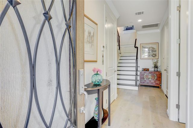 827 Dunleigh Meadows Lane Lane, Houston, TX 77055