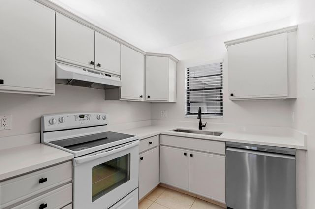 2420 Deer Creek Country Club Boulevard 310-d, Deerfield Beach, FL 33442