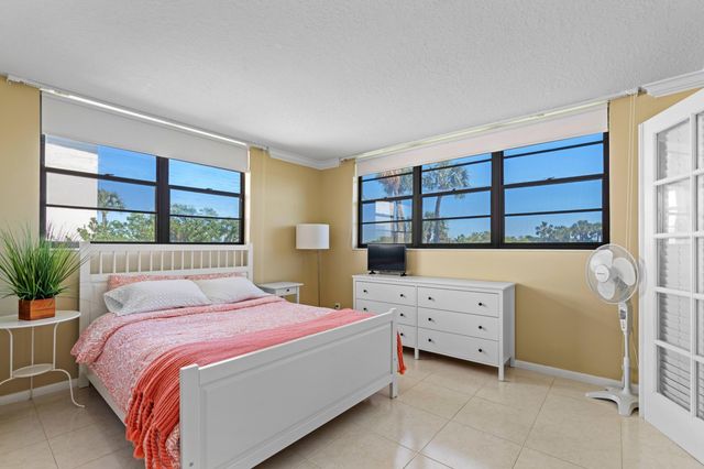 2420 Deer Creek Country Club Boulevard 310-d, Deerfield Beach, FL 33442