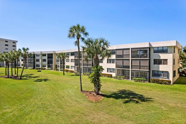 2420 Deer Creek Country Club Boulevard 310-d, Deerfield Beach, FL 33442