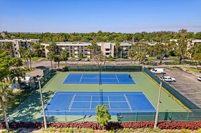 2420 Deer Creek Country Club Boulevard 310-d, Deerfield Beach, FL 33442