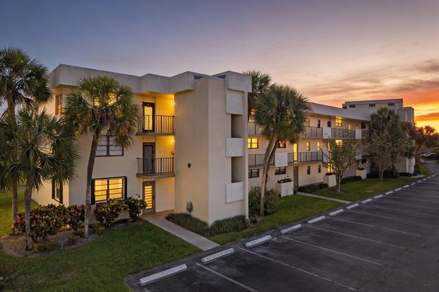 2420 Deer Creek Country Club Boulevard 310-d, Deerfield Beach, FL 33442