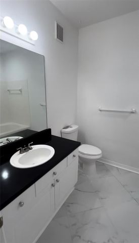 18001 RICHMOND PLACE DRIVE 227, Tampa, FL 33647