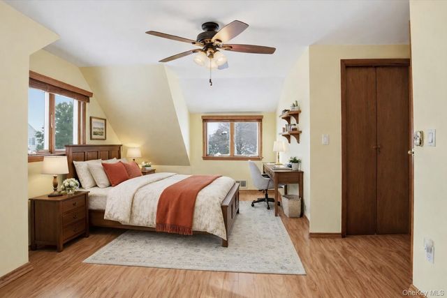 47 Vincent Road, Hicksville, NY 11801