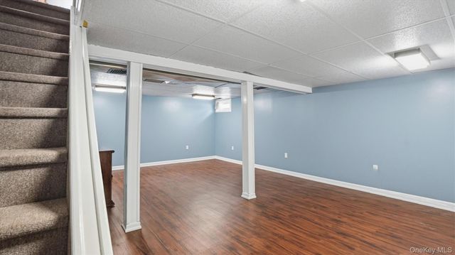 47 Vincent Road, Hicksville, NY 11801