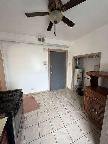 7402 S Racine Avenue 1, Chicago, IL 60636