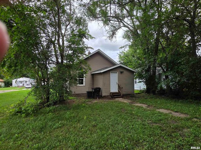 2330 W ANTOINETTE Street, Peoria, IL 61605