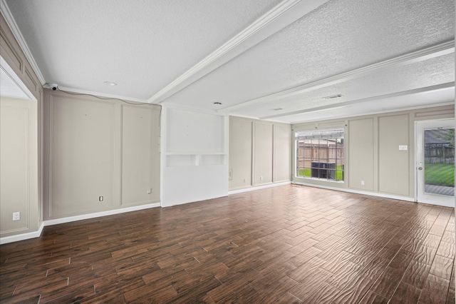 14918 Saint Cloud Drive, Houston, TX 77062