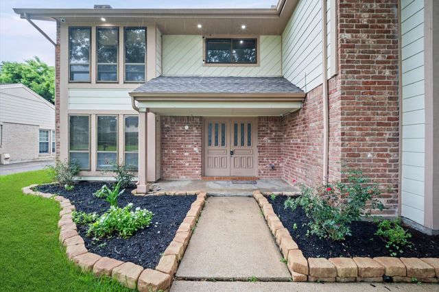 14918 Saint Cloud Drive, Houston, TX 77062