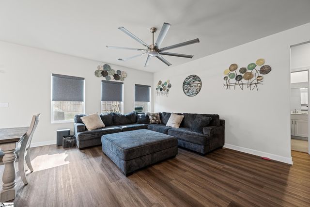 297 Lavinia Circle, Duncan, SC 29334