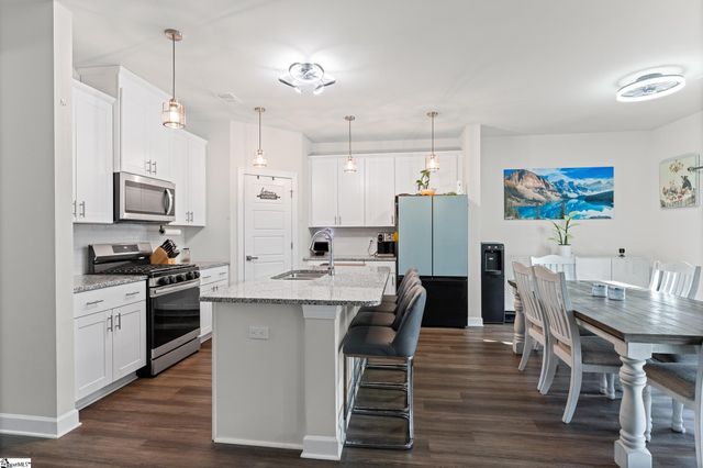 297 Lavinia Circle, Duncan, SC 29334