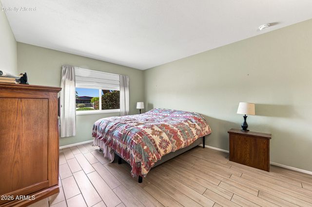 11137 W PALMERAS Drive, Sun City, AZ 85373