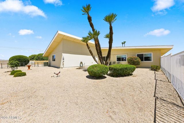 11137 W PALMERAS Drive, Sun City, AZ 85373